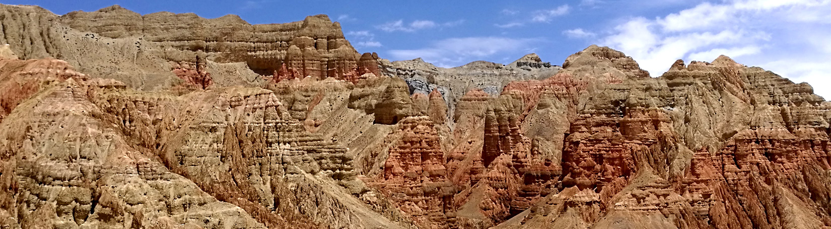 UPPER MUSTANG TREKKING