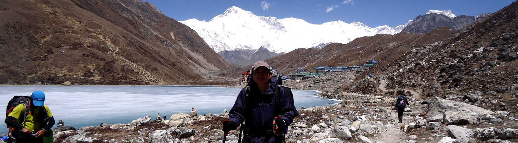 Gokyo Valley